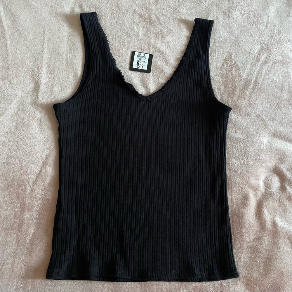 Black Ribbed Tank Top - Picture 3 of 5